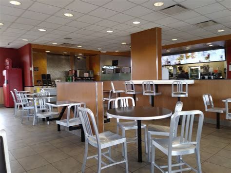 Fast Food in Friendswood, TX at 100 W Parkwood Ave.